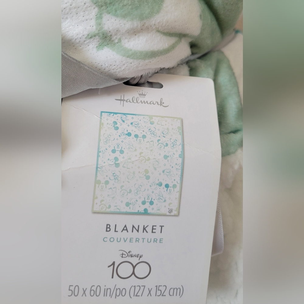 Disney 100 🩵 Hallmark Exclusive blanket